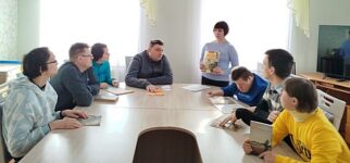 Час военной книги