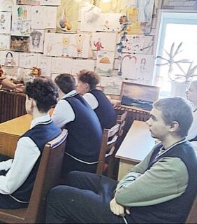 Игра-путешествие «Конституцию должен знать каждый»