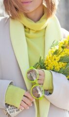 Весна. Март. Женщина.