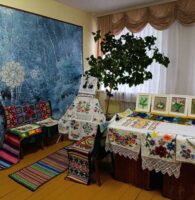 Полка творчества «Бабушкин сундучок»