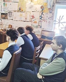 Игра-путешествие «Конституцию должен знать каждый»